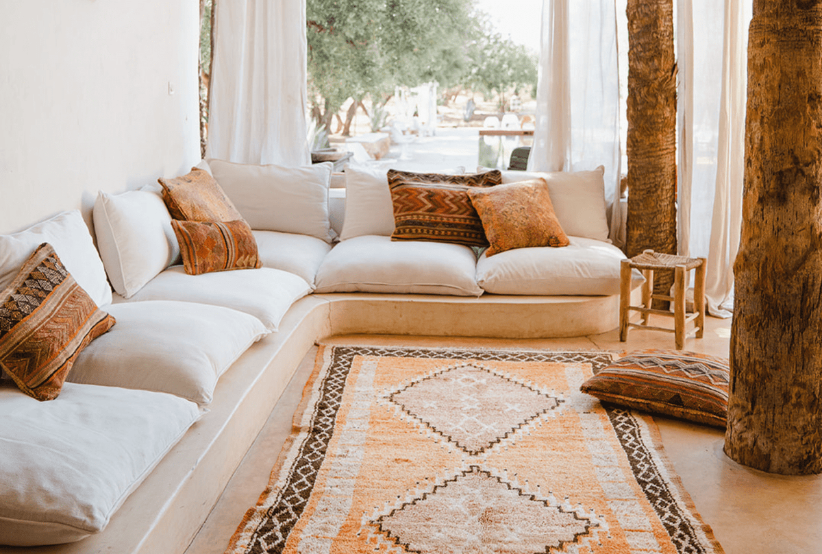 Vintage Moroccan Rug Collection - Summer 2022 - Nouvelle Nomad