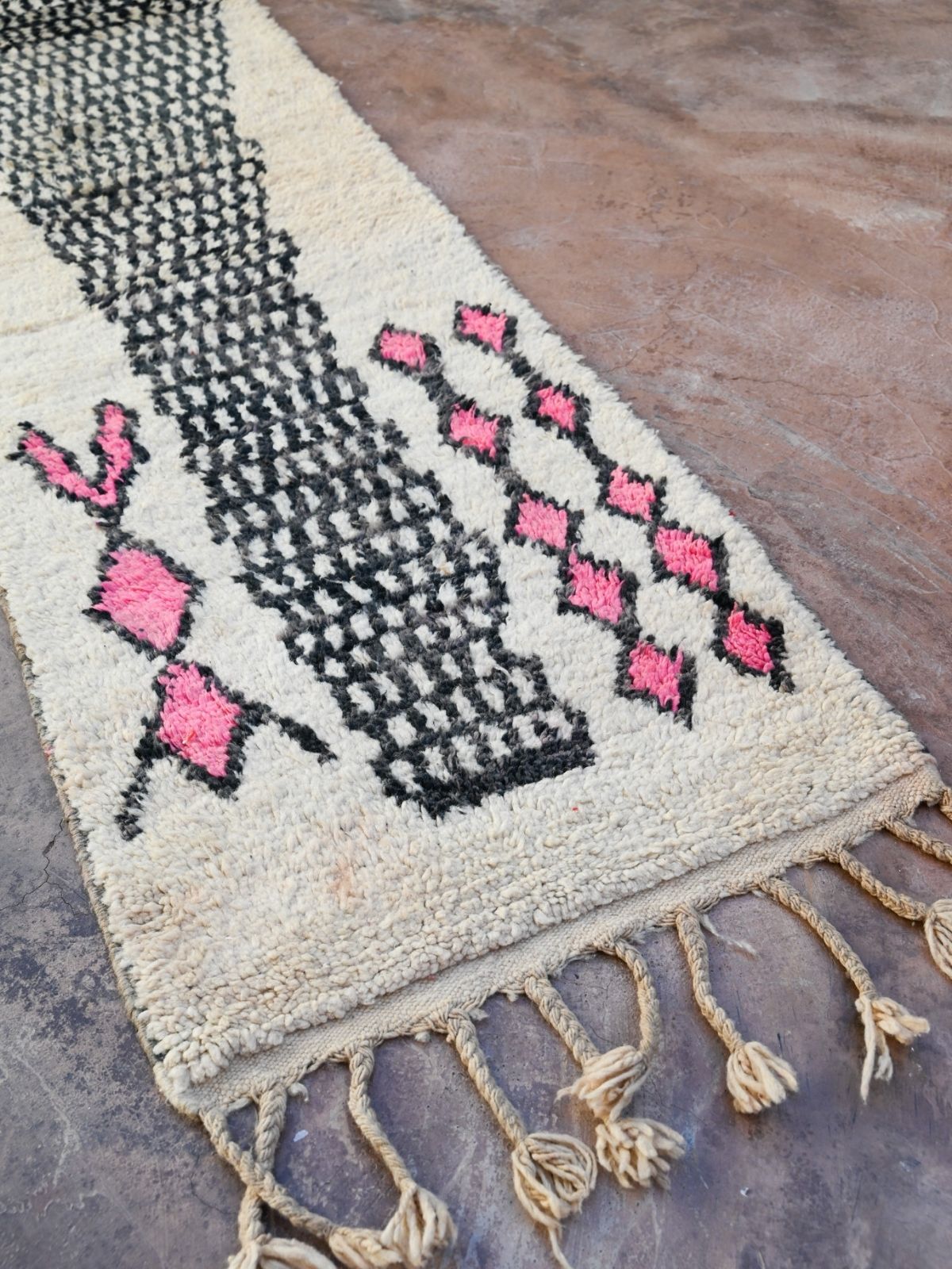 Moroccan Runner Rug - White, Black & Pink 73x420cm