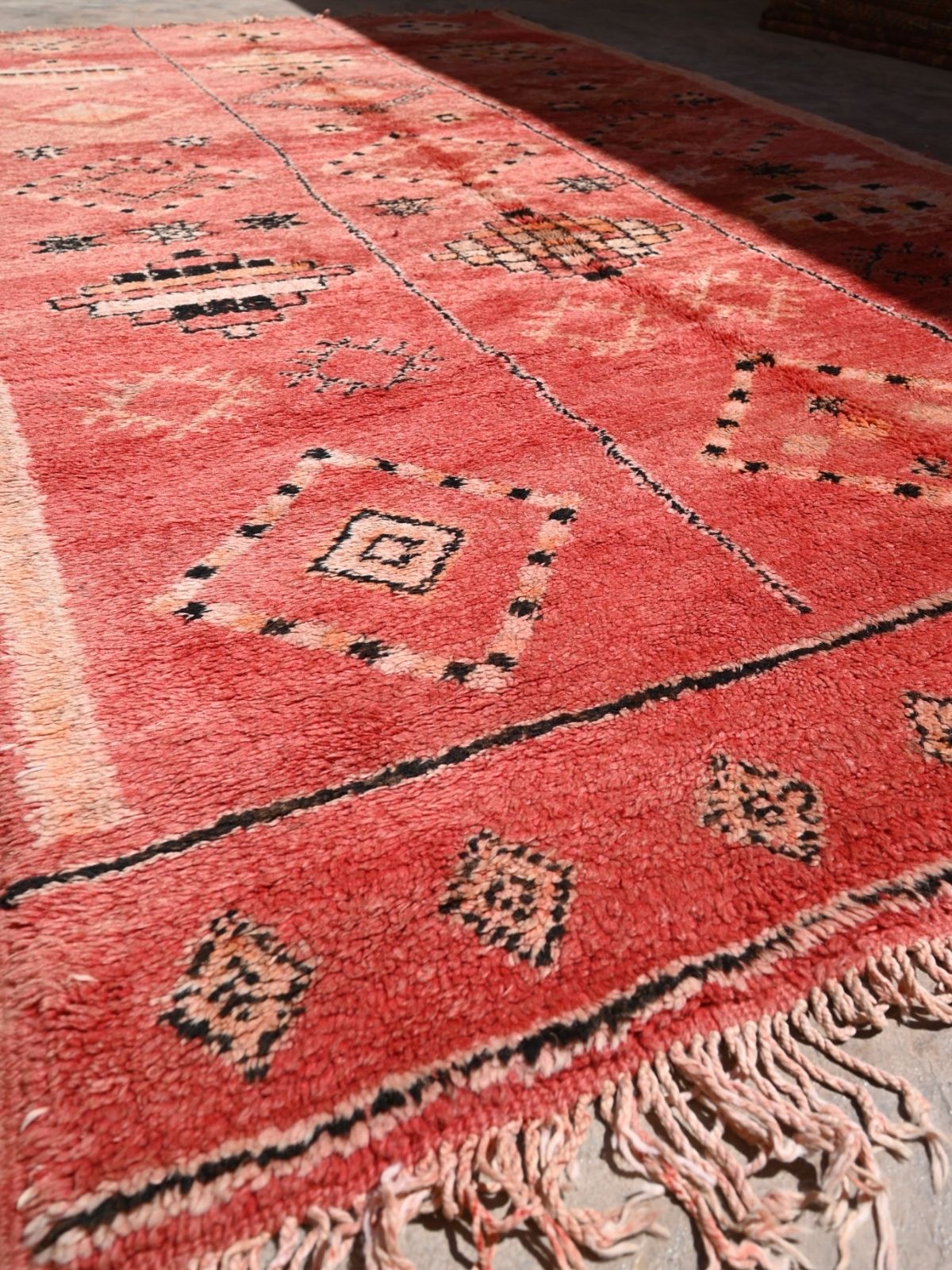 Vintage Boujad Rug - Cherry Red 175x338cm - Nouvelle Nomad