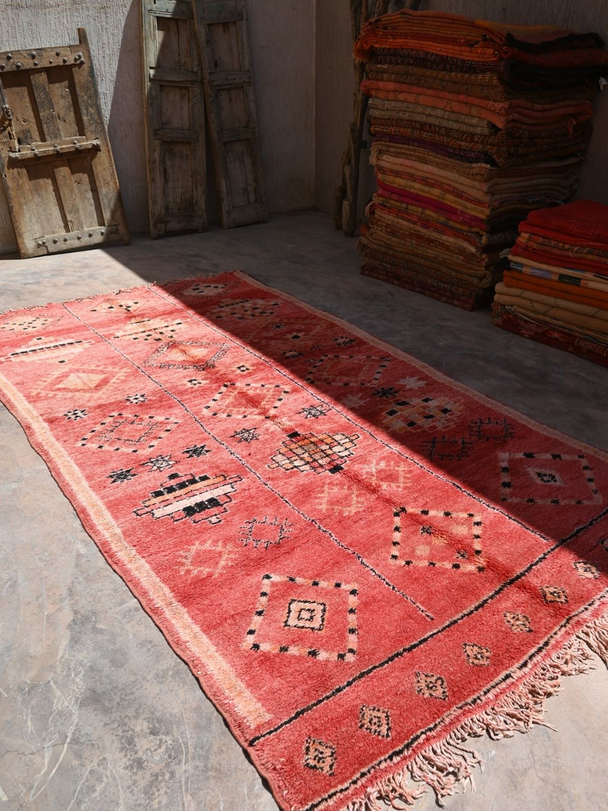 Vintage Boujad Rug - Cherry Red 175x338cm - Nouvelle Nomad