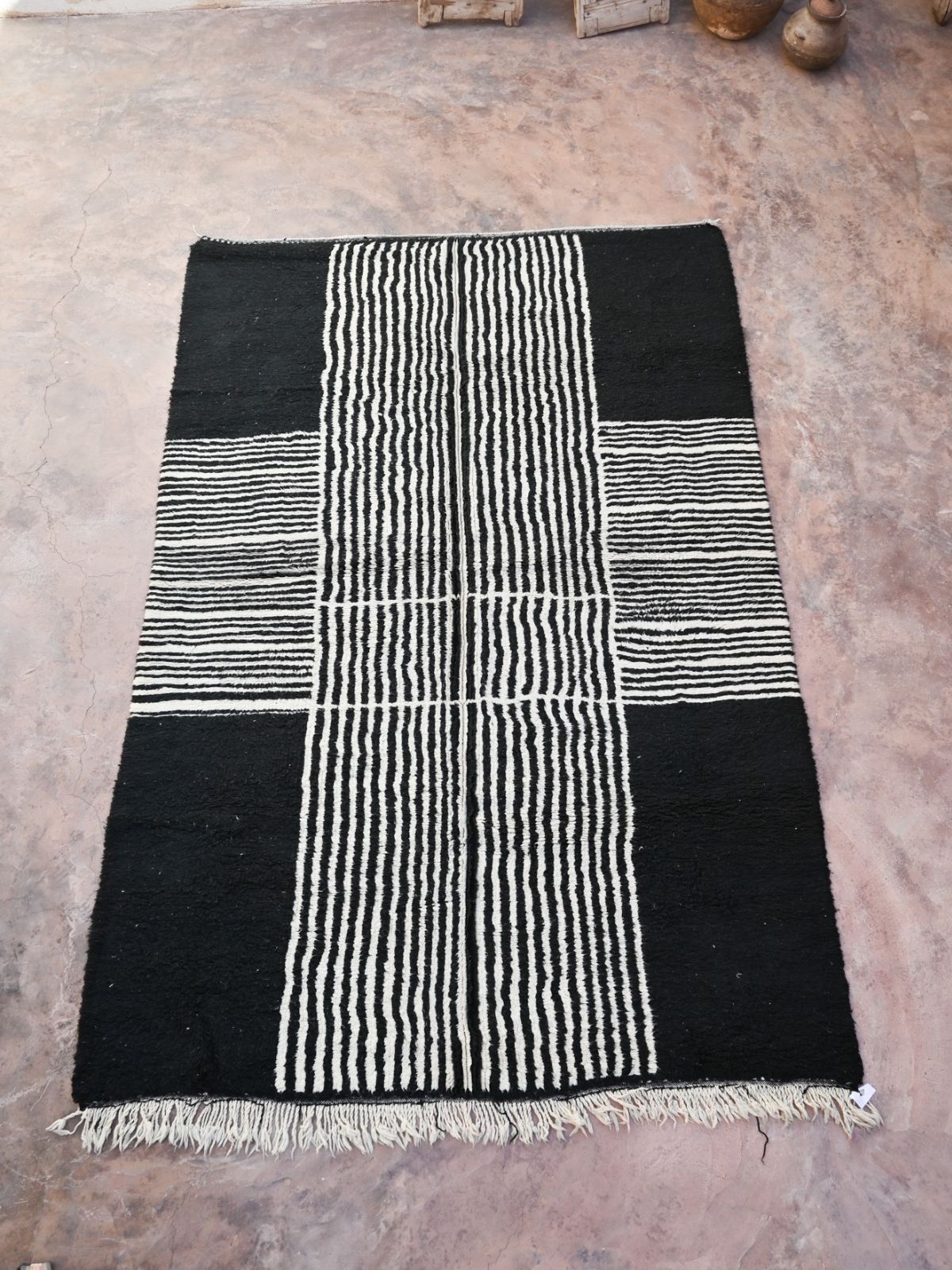 Cross - Contemporary Beni Ourain Rug - Black 200x310