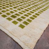 Contemporary Beni M'Rirt Carpet - White & Green Grid Design 230x320cm