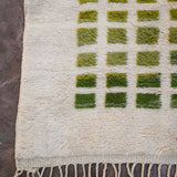 Contemporary Beni M'Rirt Carpet - White & Green Grid Design 230x320cm