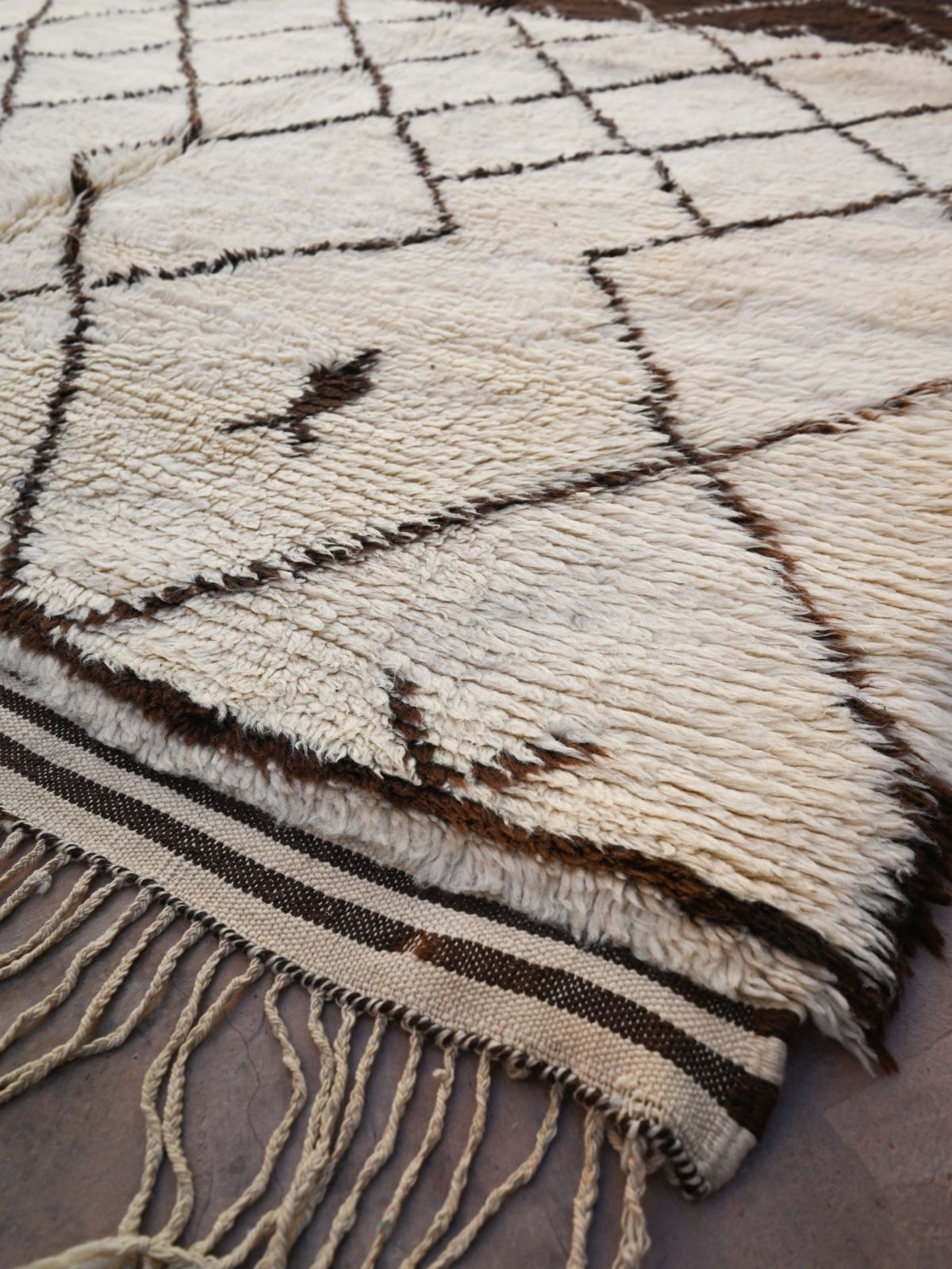 Beni - Contemporary Beni M'Rirt Rug - Cream Brown 220x335cm