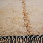 Contemporary Beni M'Rirt Carpet - Cream & Black 185x285cm