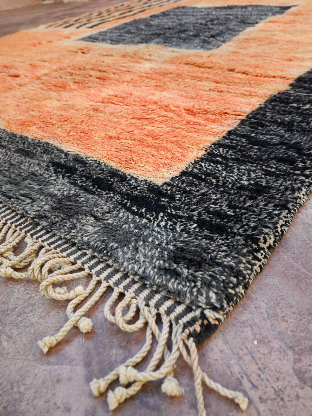 Contemporary Beni M'Rirt Carpet - Peach & Black Squares Design 220x335cm