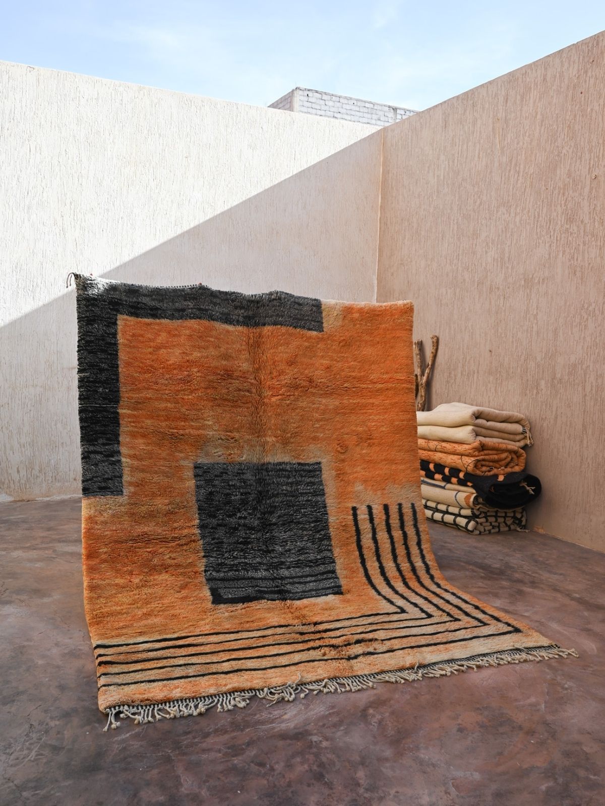 Contemporary Beni M'Rirt Carpet - Peach & Black Squares Design 220x335cm