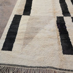 Contemporary Beni M'Rirt Carpet - Cream Black Abstract 215x335cm