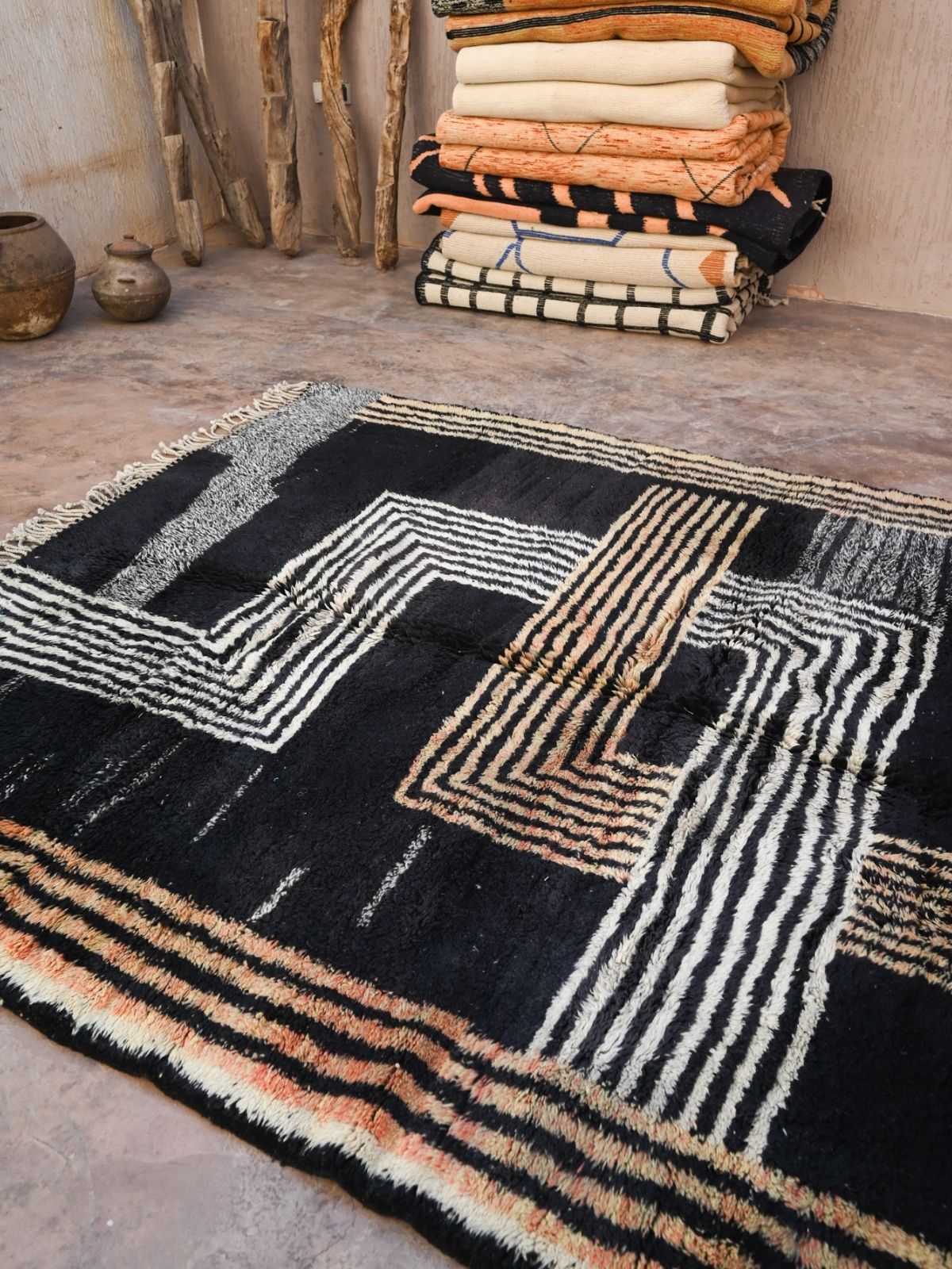 Contemporary Beni M'Rirt carpet - Black Peach and Cream Maze Design 215x340cm