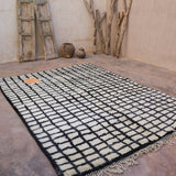 Contemporary Beni M'Rirt Carpet - White and Black Geometric 230x320cm