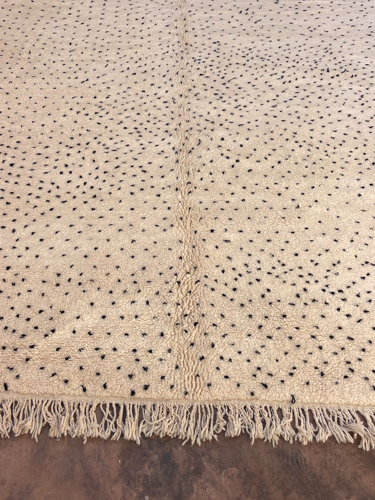 Beni Ourain Rug - Contemporary Cream & Black Spots 300x400cm