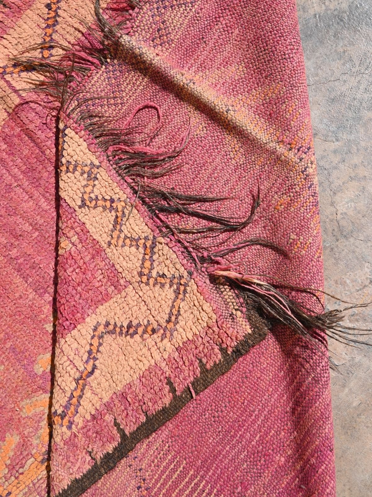 Haouz Vintage Moroccan Rug - Magenta 135x370cm