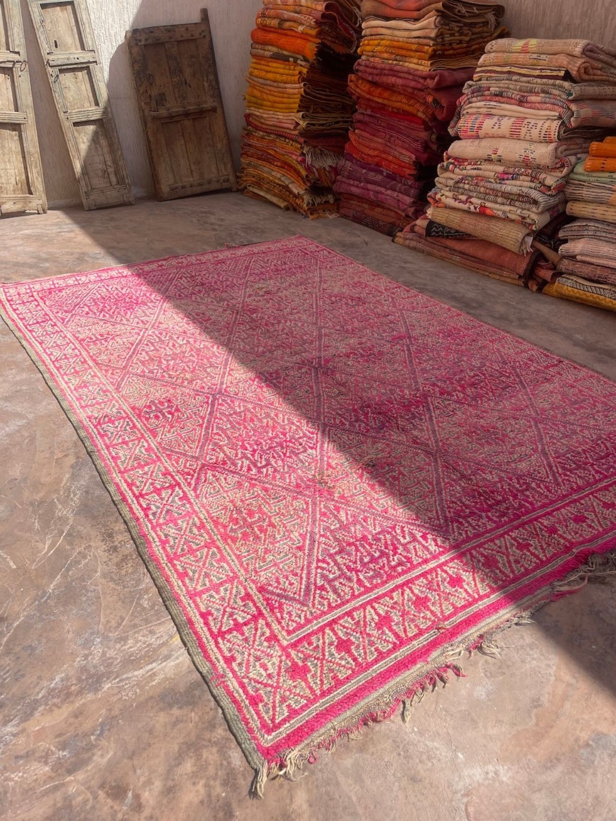 Vintage Beni MGuild Rug - Hot Pink 210x320cm - Nouvelle Nomad