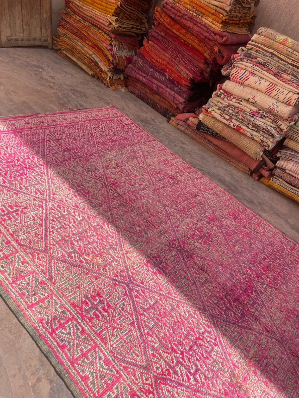 Vintage Beni MGuild Rug - Hot Pink 210x320cm - Nouvelle Nomad