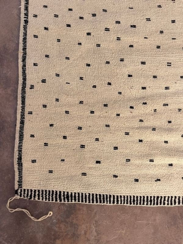 M'Rirt Rug (New-Make) - Cream & Black Spots 206x320cm - Nouvelle Nomad