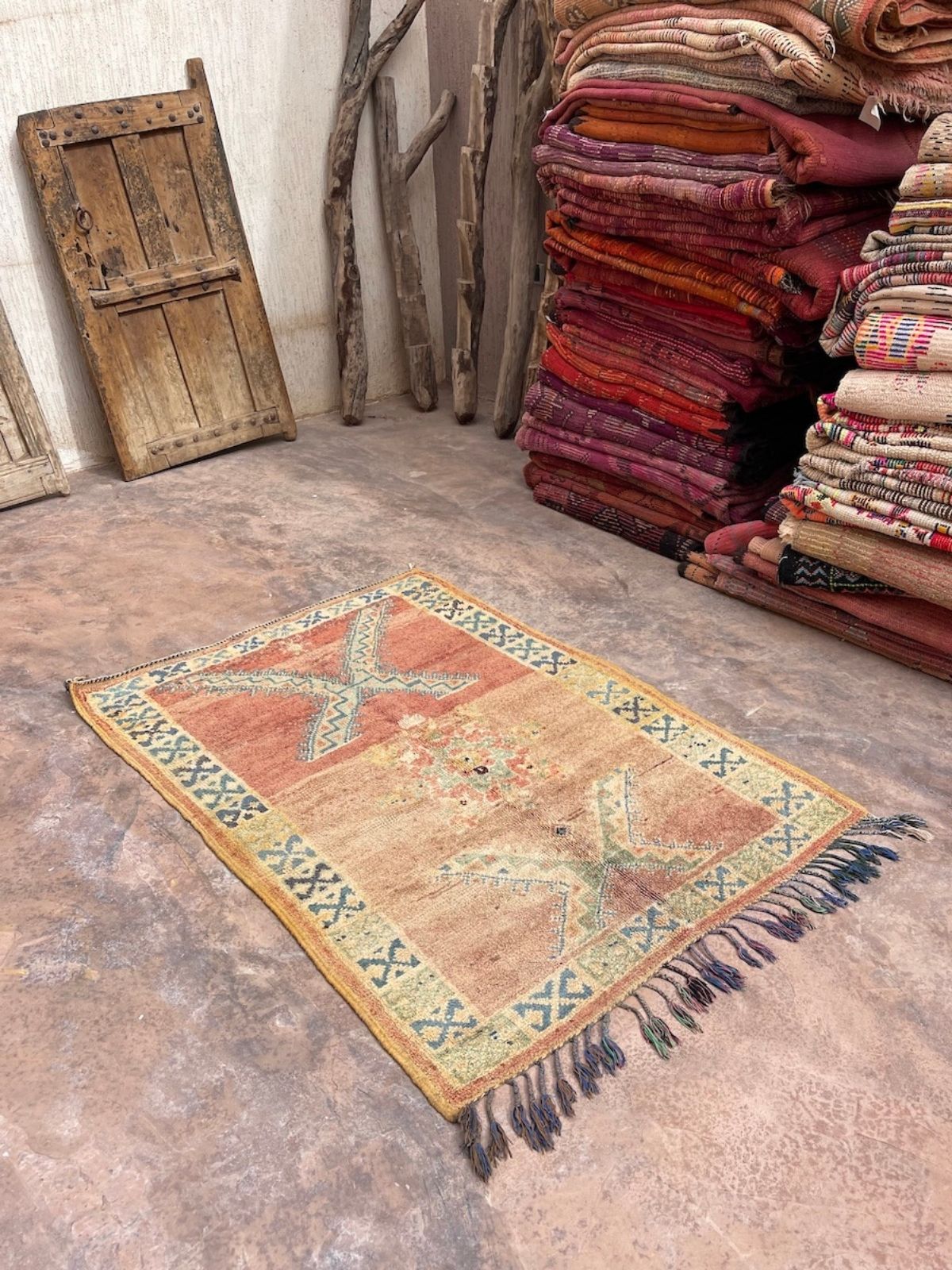 Vintage Moroccan Rug - Taznakht Almond 115x175cm