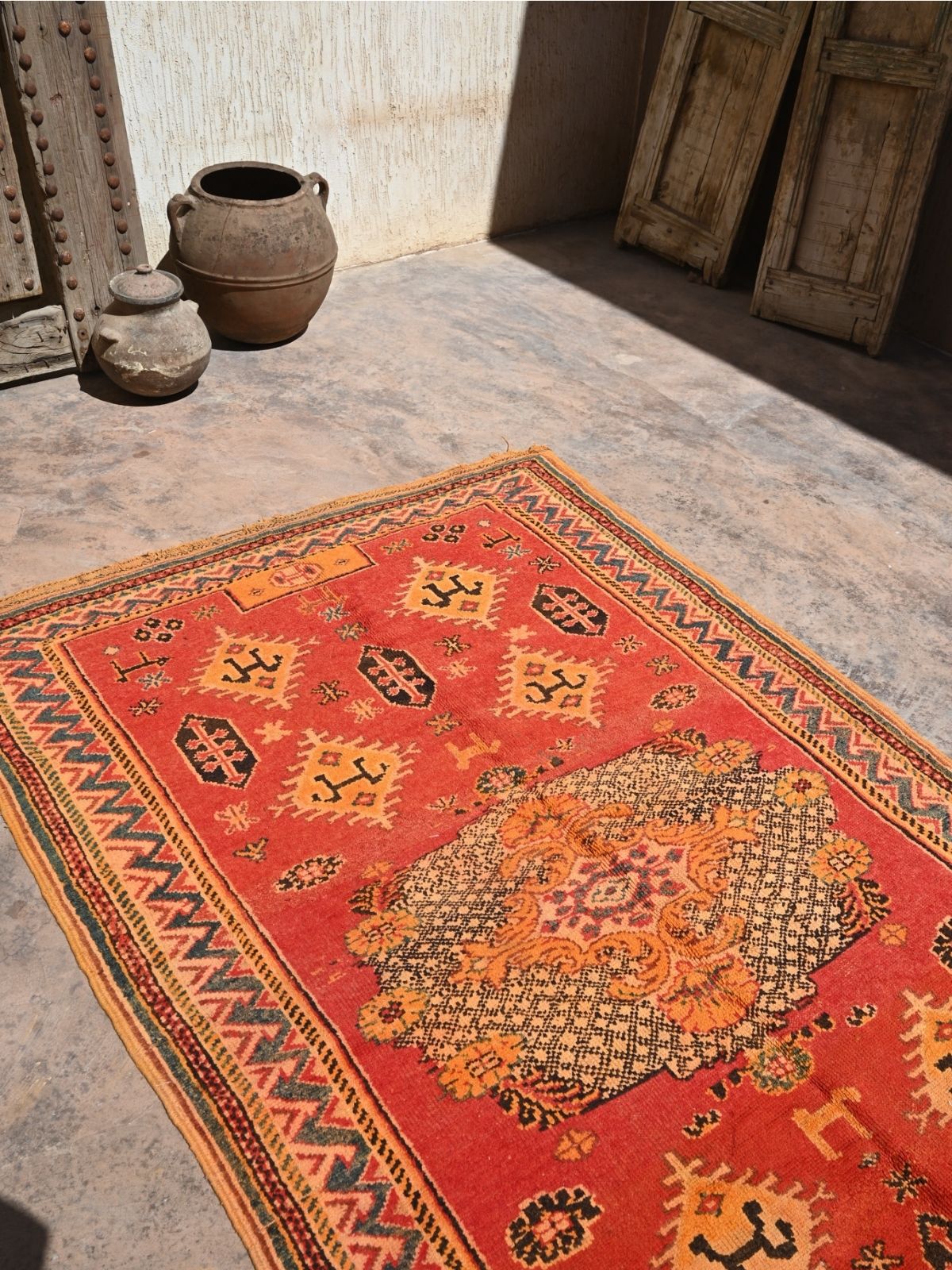 Mid-Century Taznakht Vintage Rug - Red 134x245