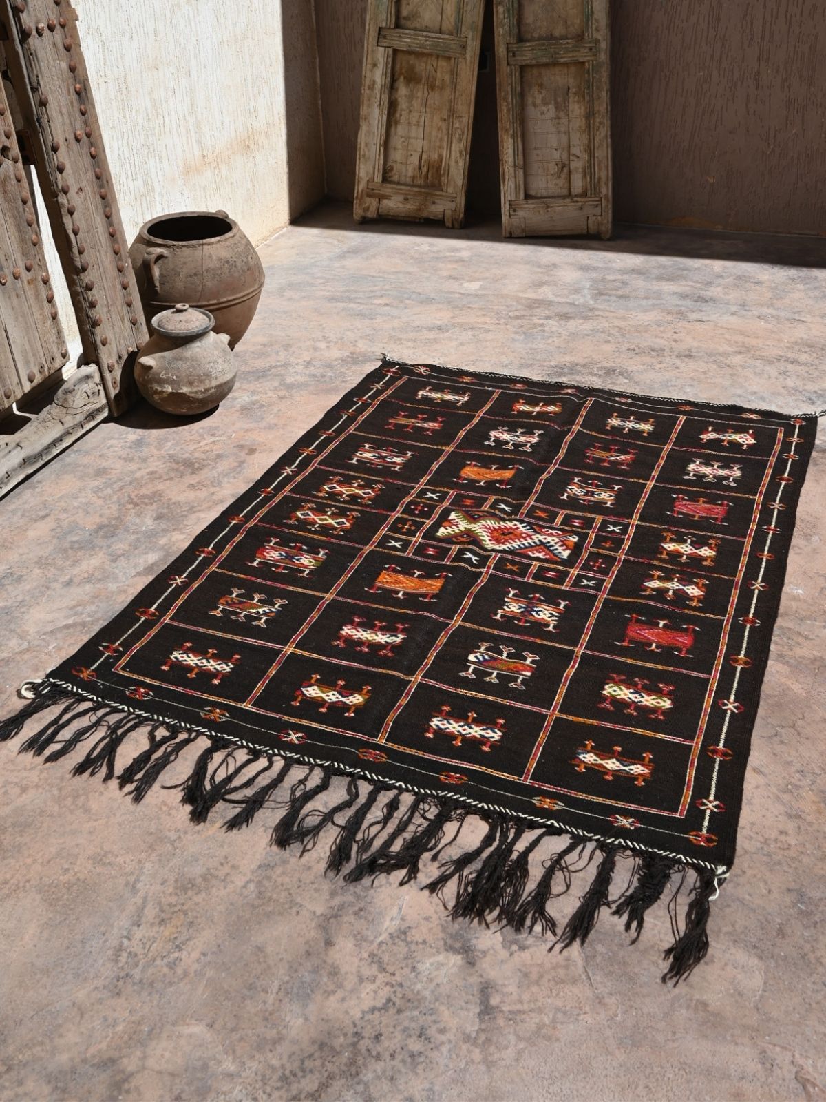 Taznakht Flat Weave Moroccan Rug - Black 122x172cm