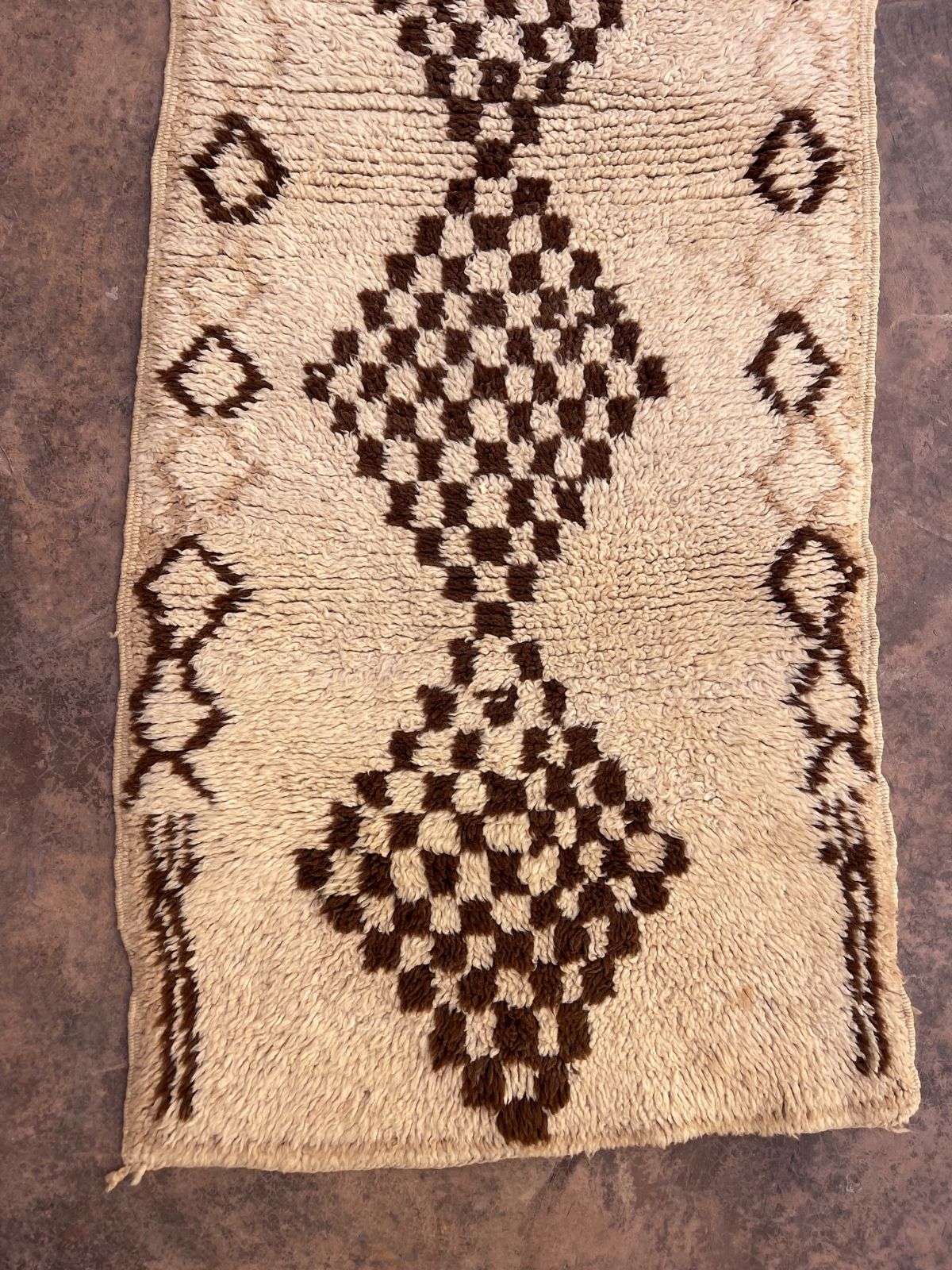 Vintage Beni Mini Rug cream with brown diamonds
