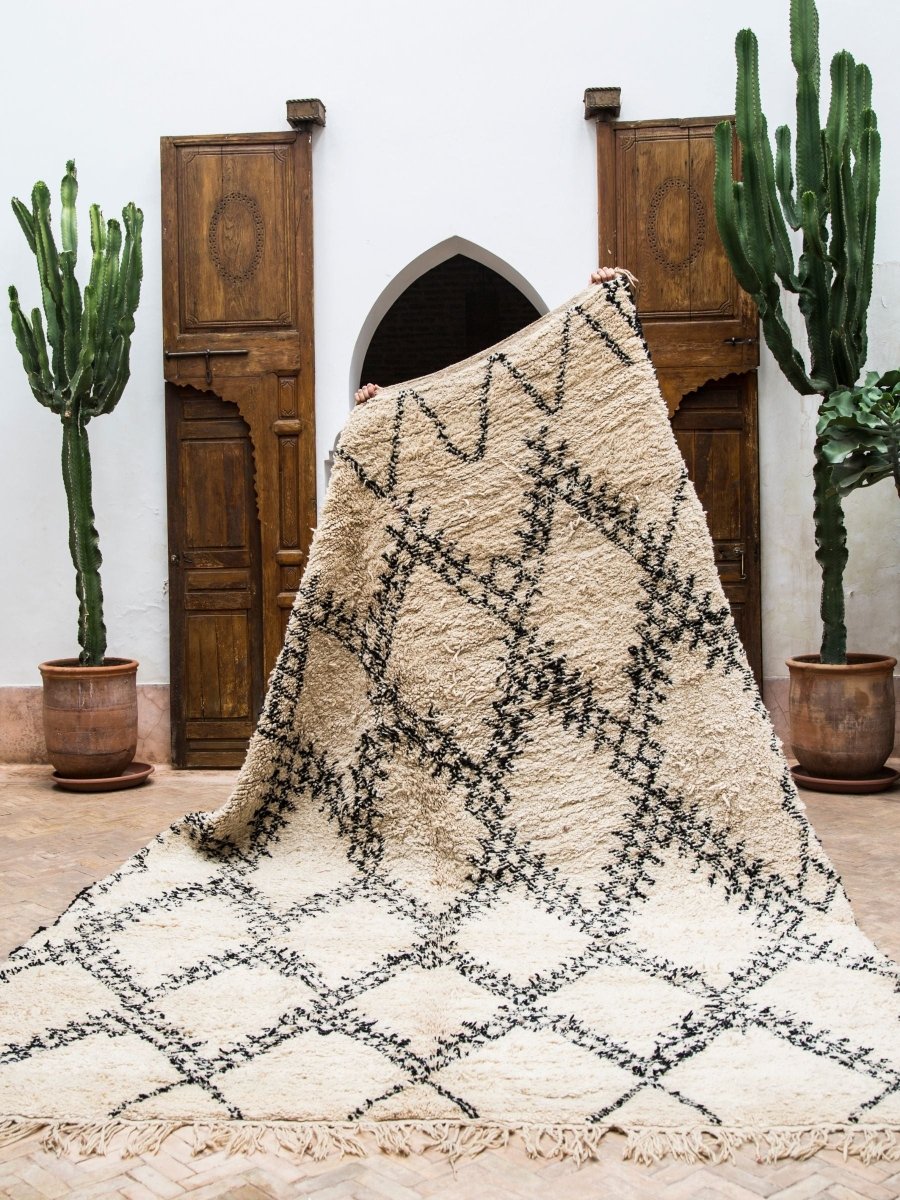 Vintage Beni Ourain Rug | Cream & Charcoal Moroccan Berber Rug ...