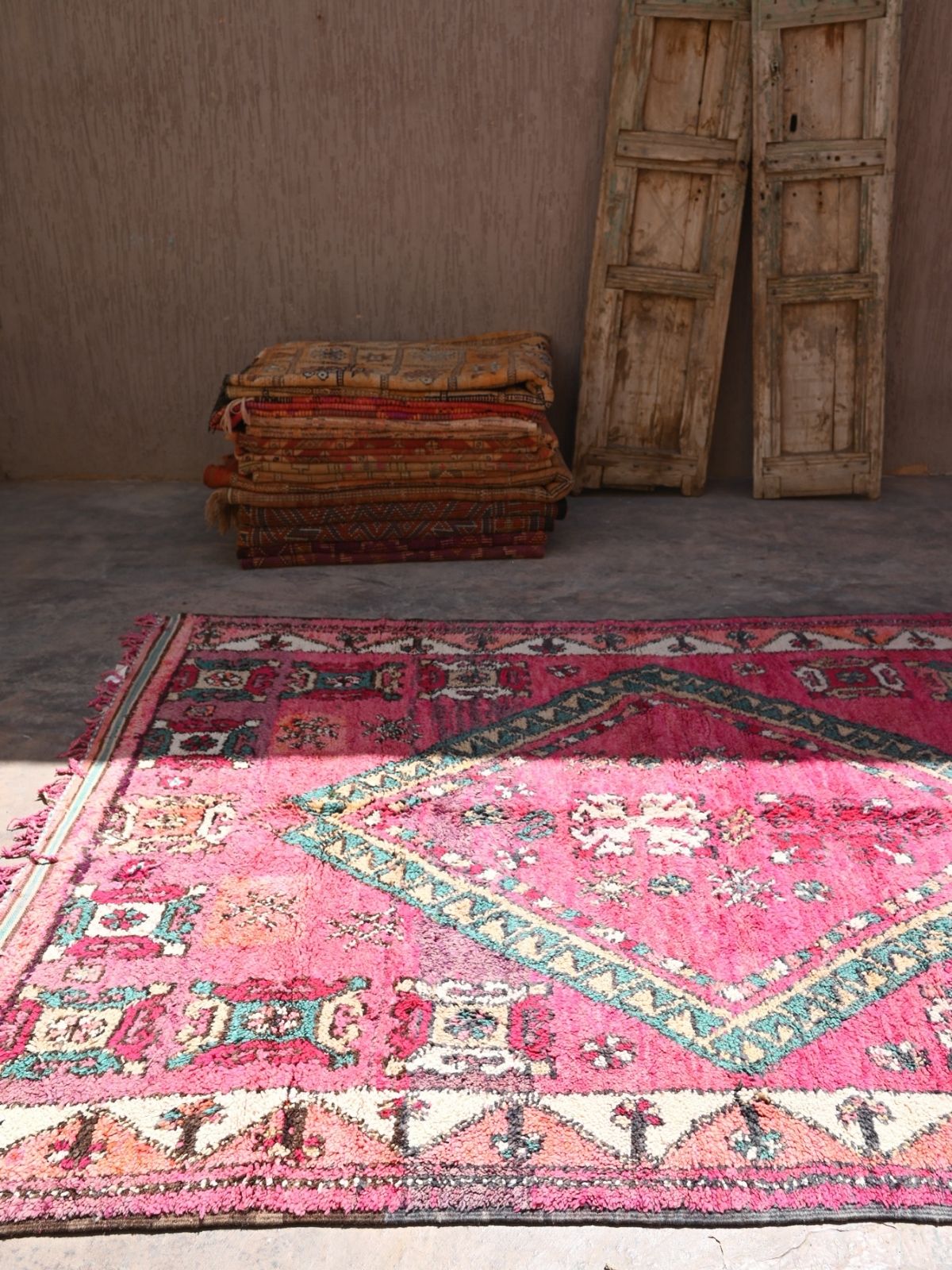 Vintage Boujad Rug - Bright Pink 174x277cm - Nouvelle Nomad