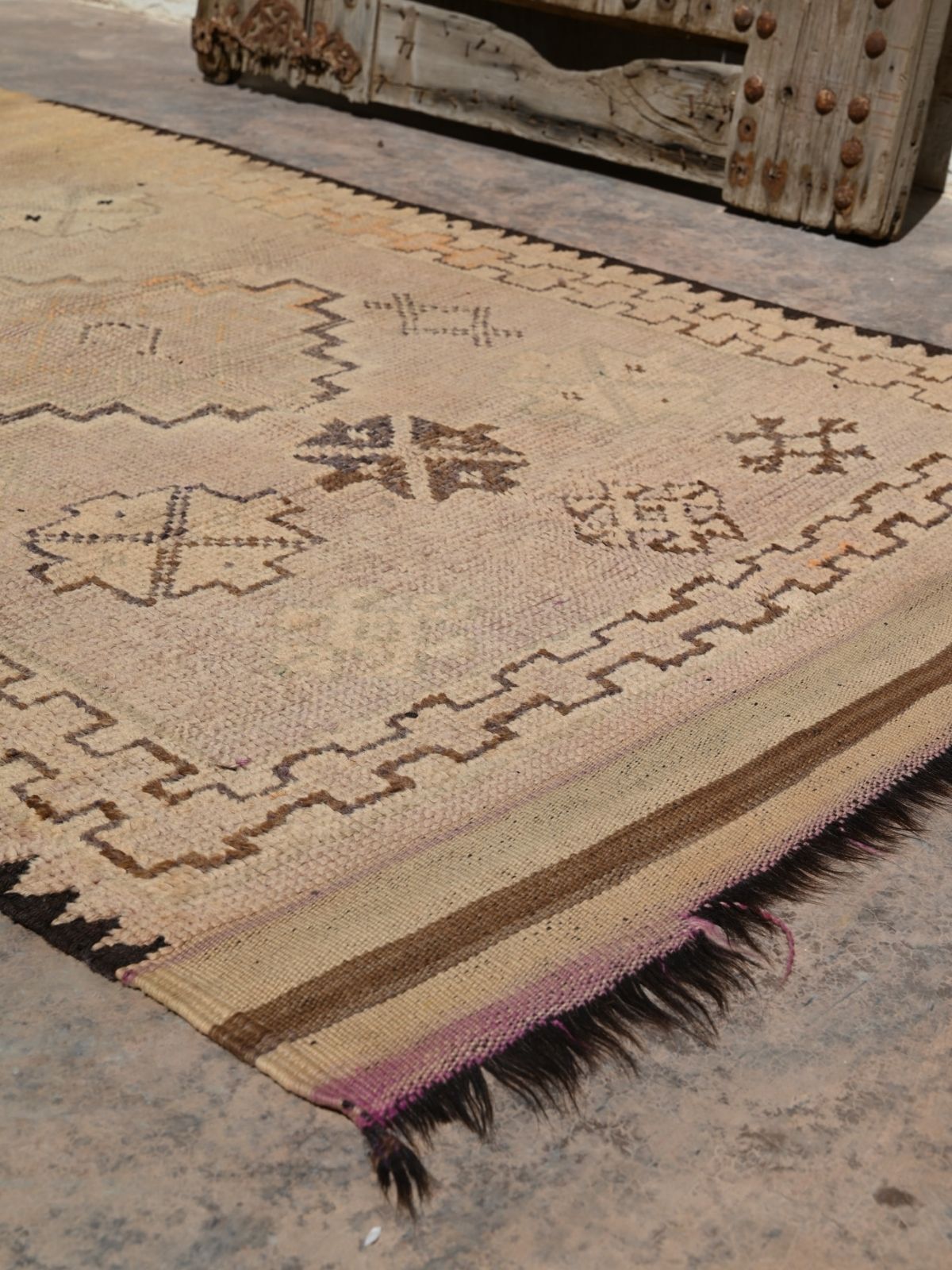 Vintage Haouz Rug - Neutral Beige & Brown 118x210cm