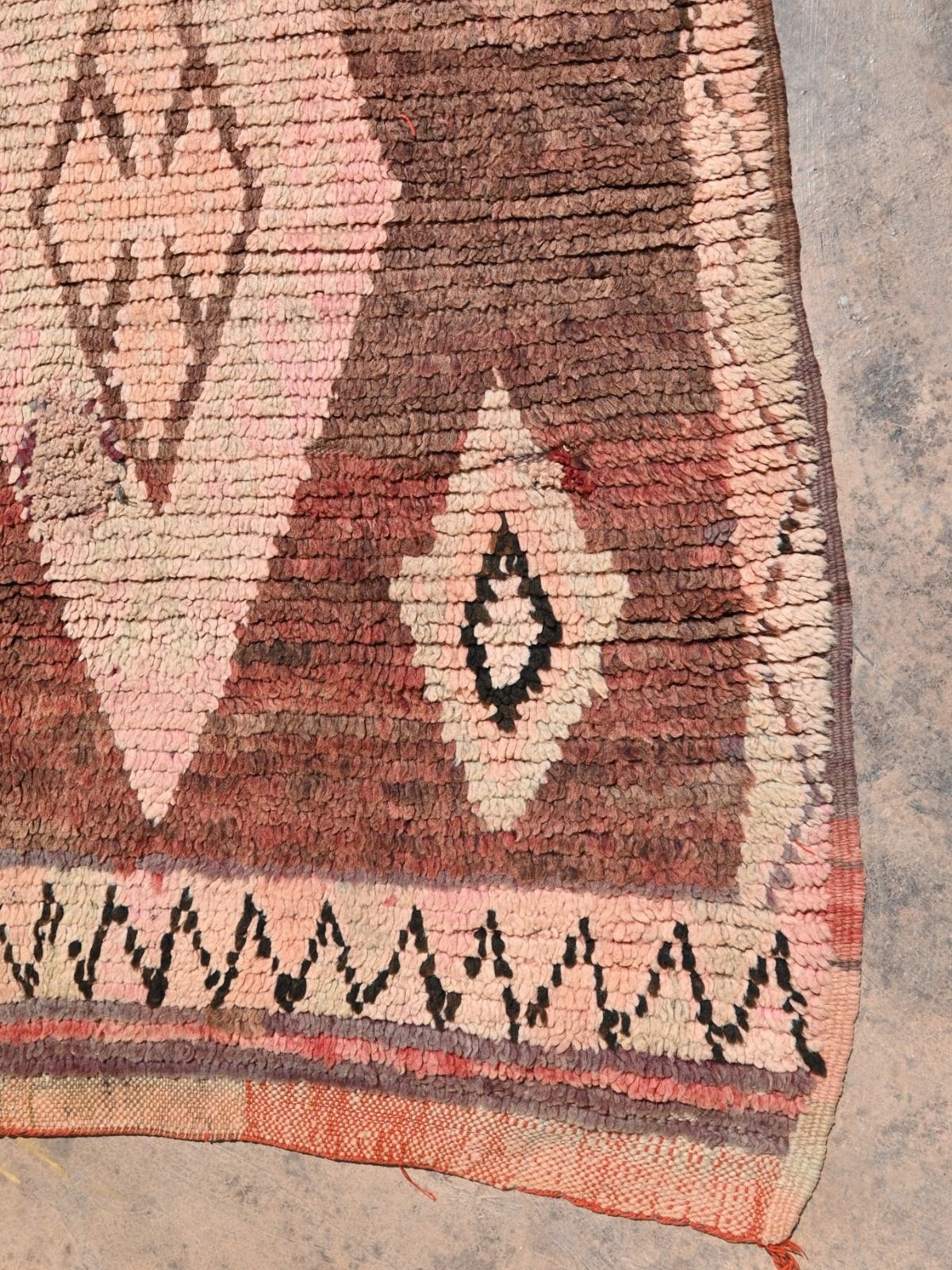 Boujad Vintage Moroccan Rug - Brown & Pink 148x230cm