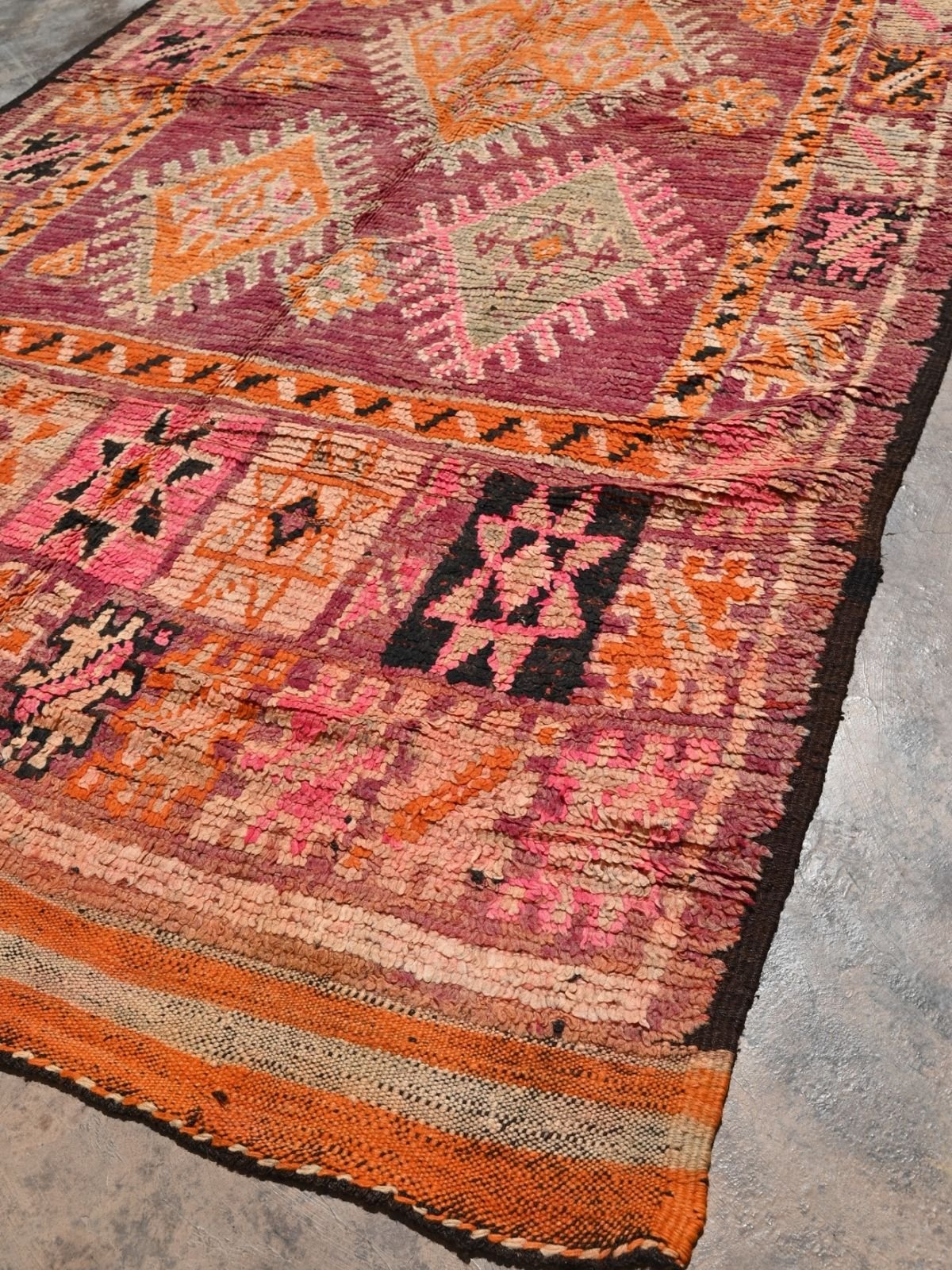 Haouz Vintage Moroccan Rug - Magenta Star 180x355cm