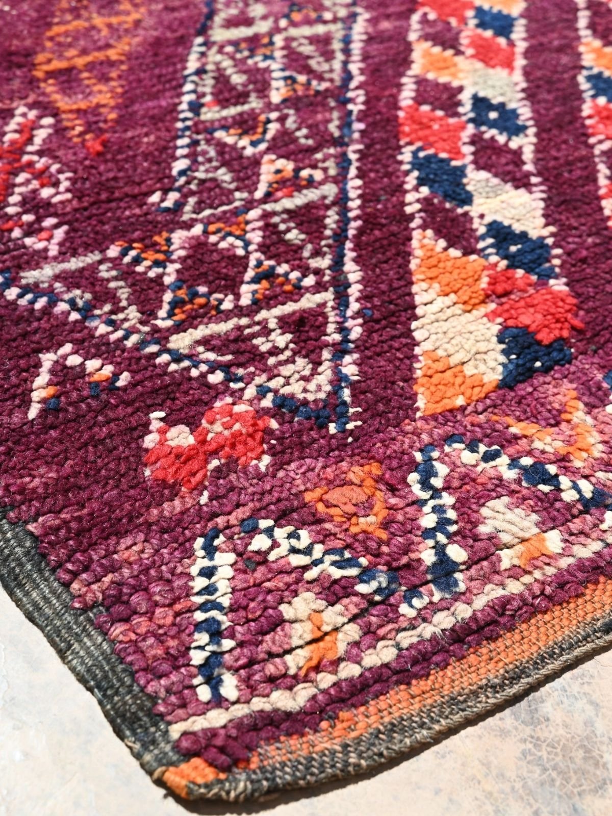Talsint Vintage Moroccan Rug Berber Carpet - Deep Purple 210x327cm