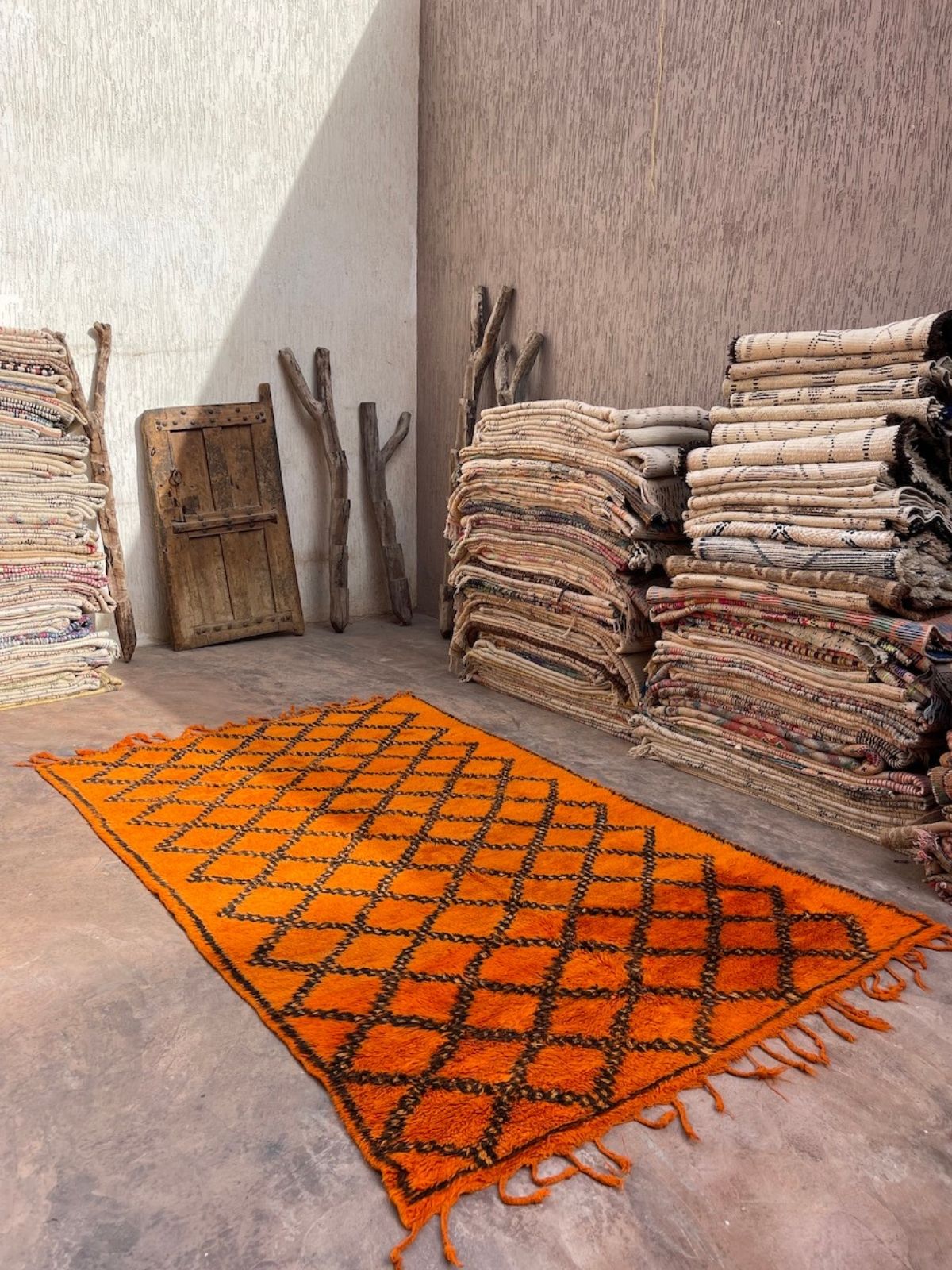 Vintage Moroccan Rug - Vibrant Orange Taznakht 168x274cm