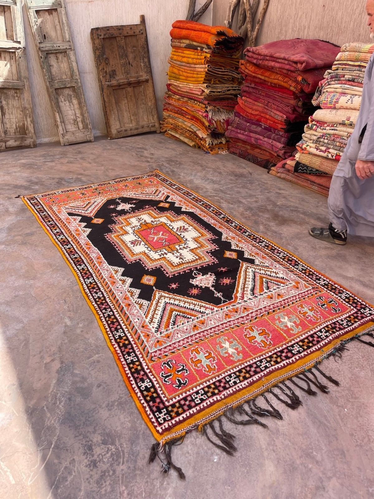 Vintage Moroccan Rug - Red Black Taznakht 140x280cm