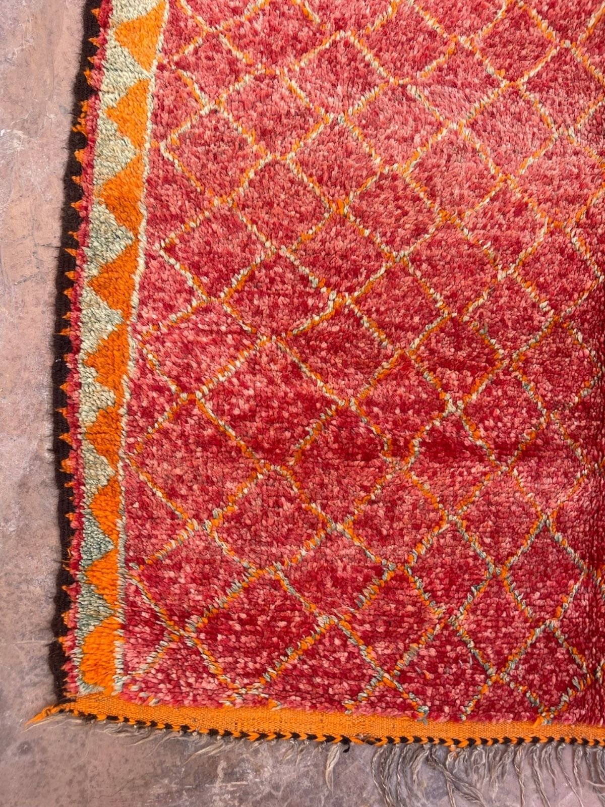 Vintage Moroccan Rug - Red Taznakht 170x270cm