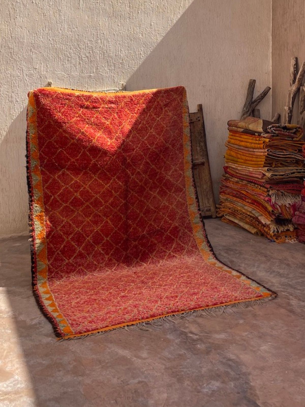 Vintage Moroccan Rug - Red Taznakht 170x270cm
