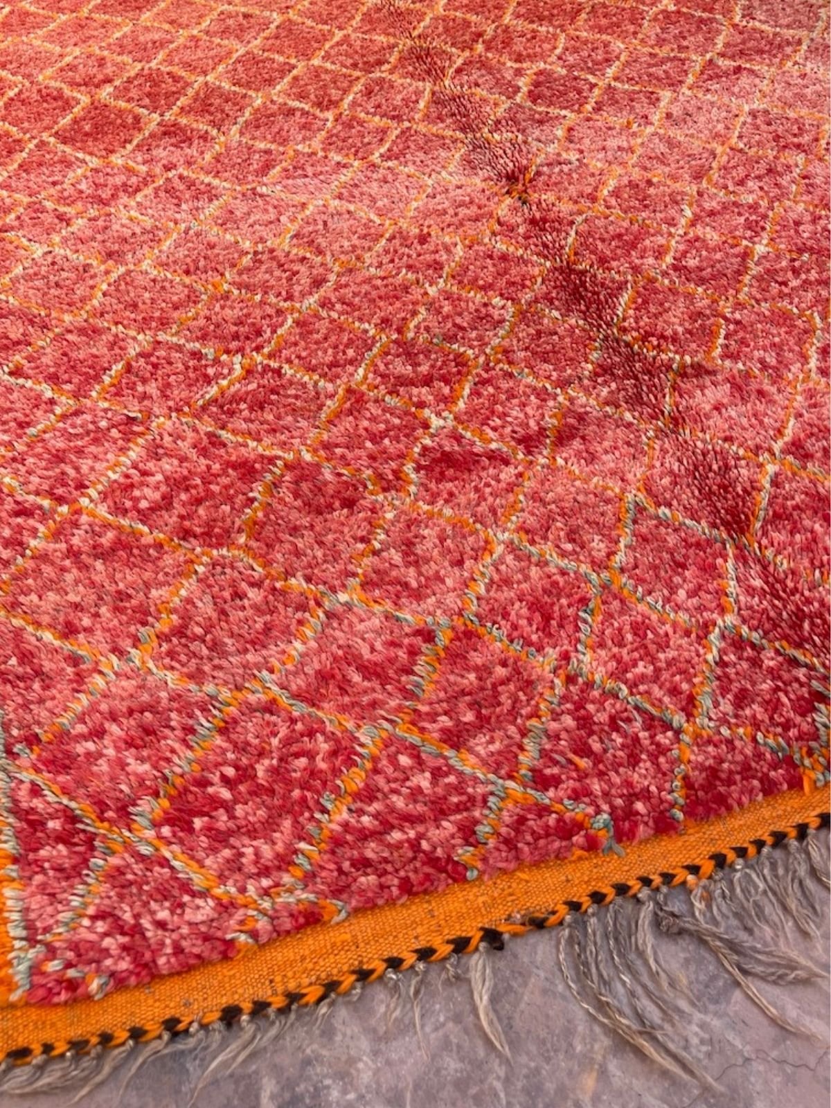 Vintage Moroccan Rug - Red Taznakht 170x270cm