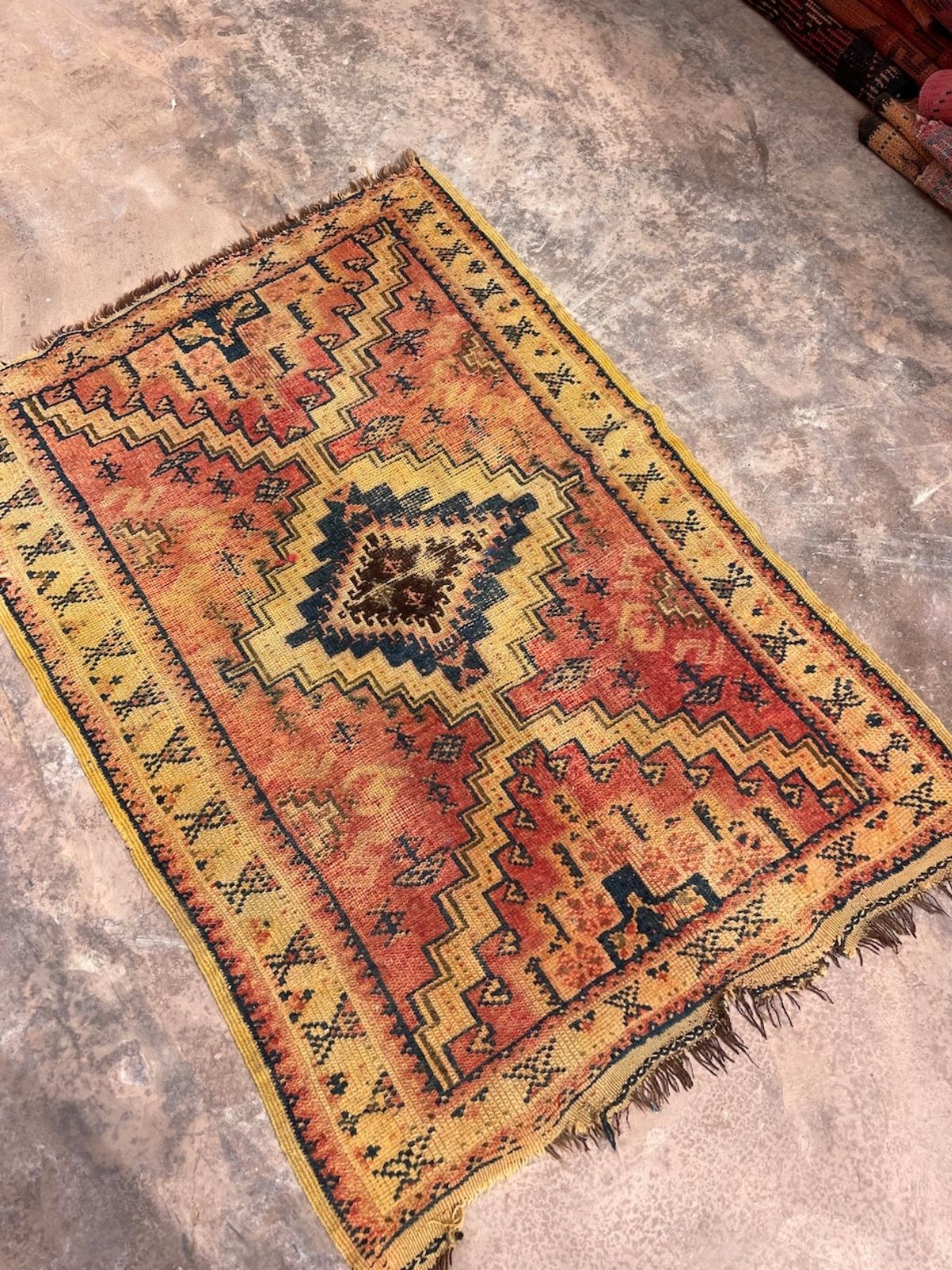 Mid Century Vintage Moroccan Rug - Pink Blue Taznakht 100x150cm