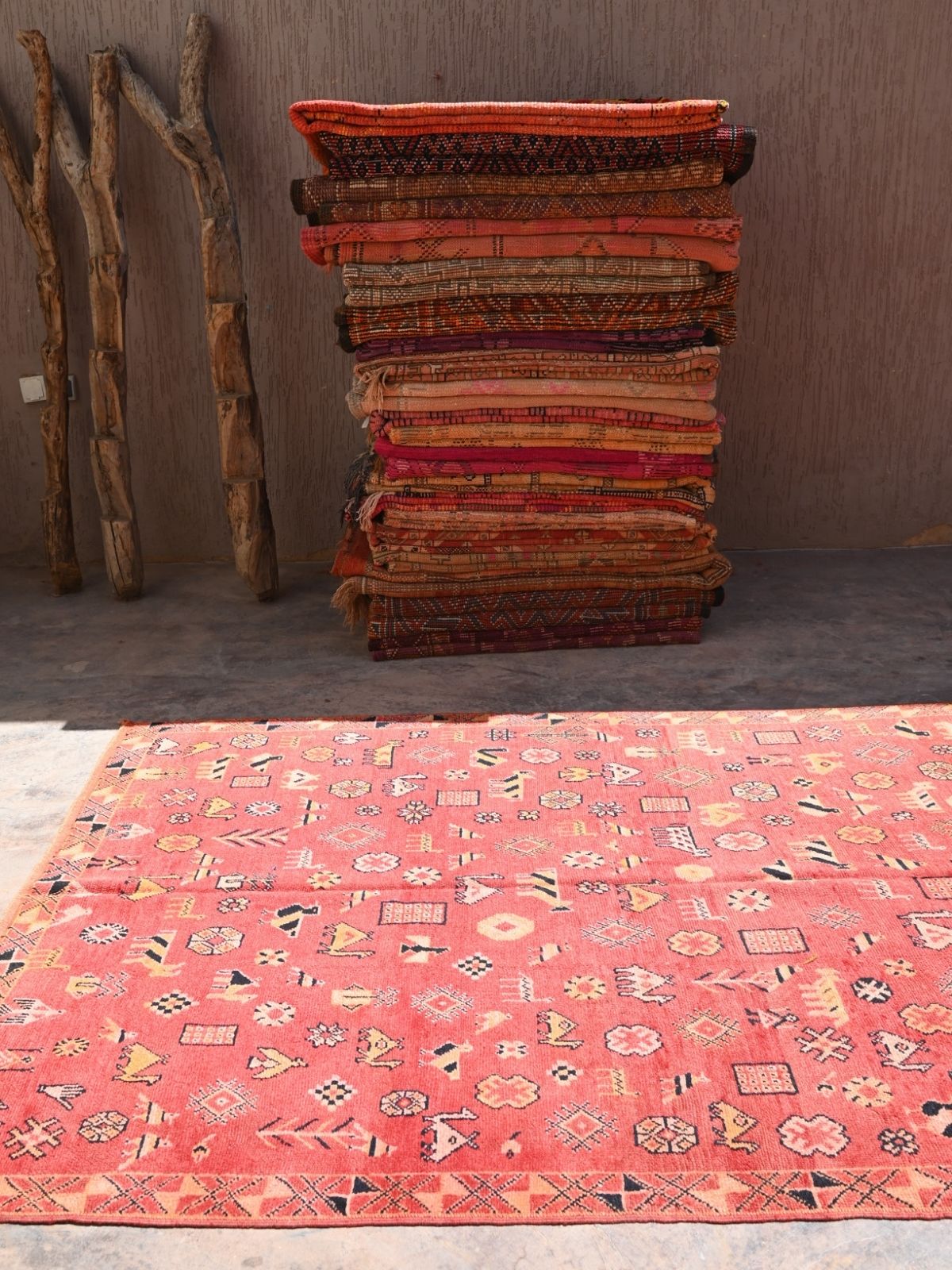 Vintage Zemmour Rug - Red Animals 150x250cm - Nouvelle Nomad
