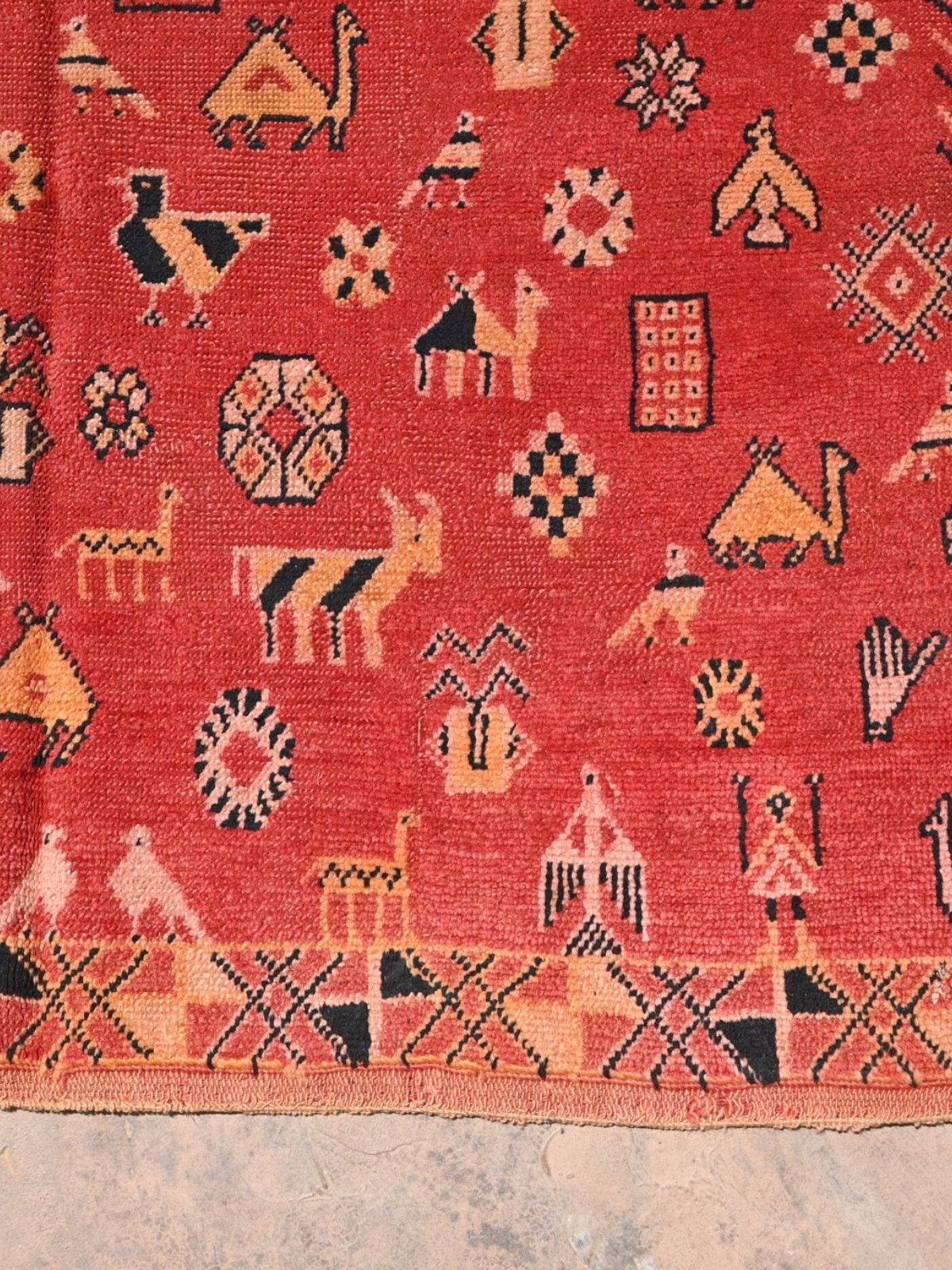 Vintage Zemmour Rug - Red Animals 150x250cm - Nouvelle Nomad