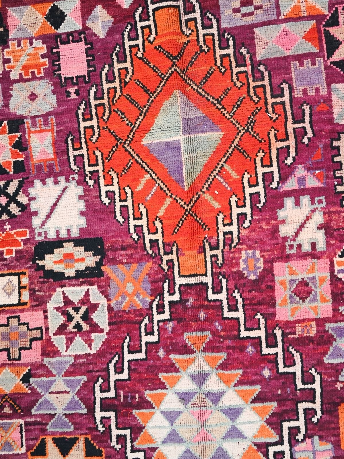 Vintage Moroccan Rug - Boujad Berry 190x330cm