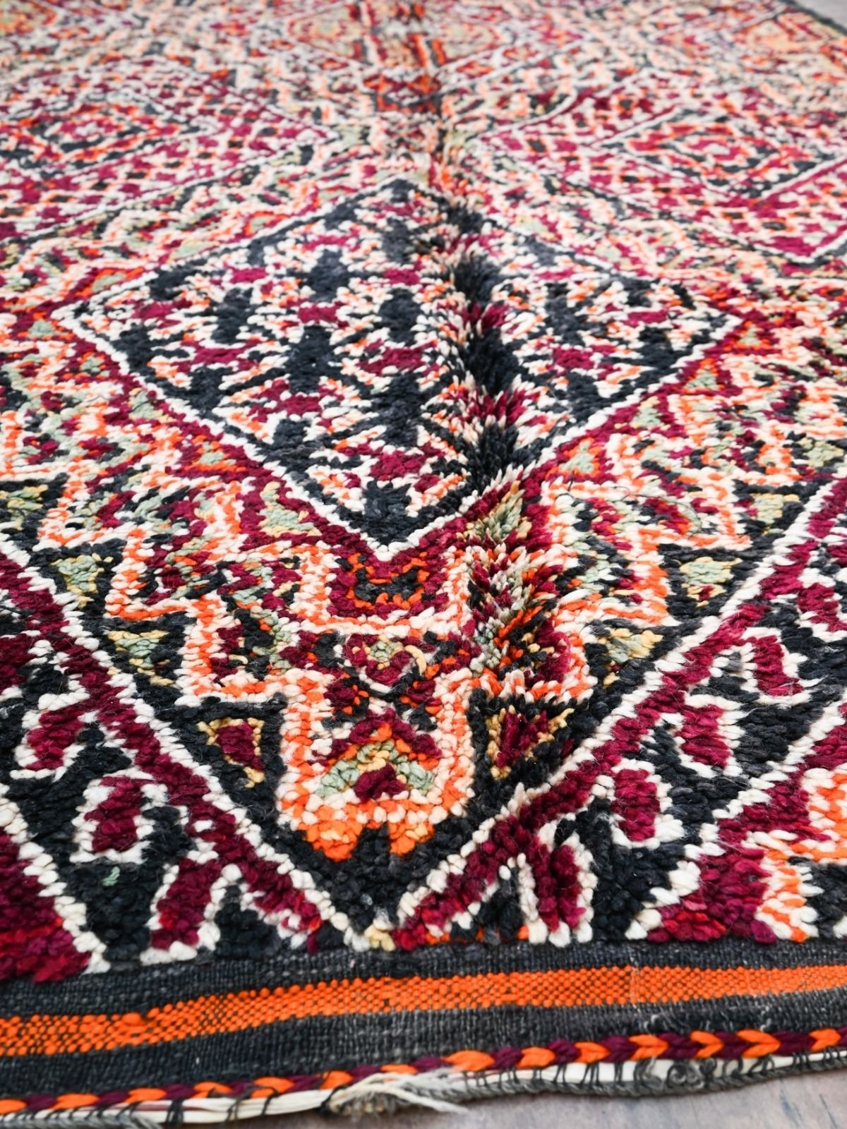 Vintage Moroccan Rug - Beni M'Guild Black 195x350cm