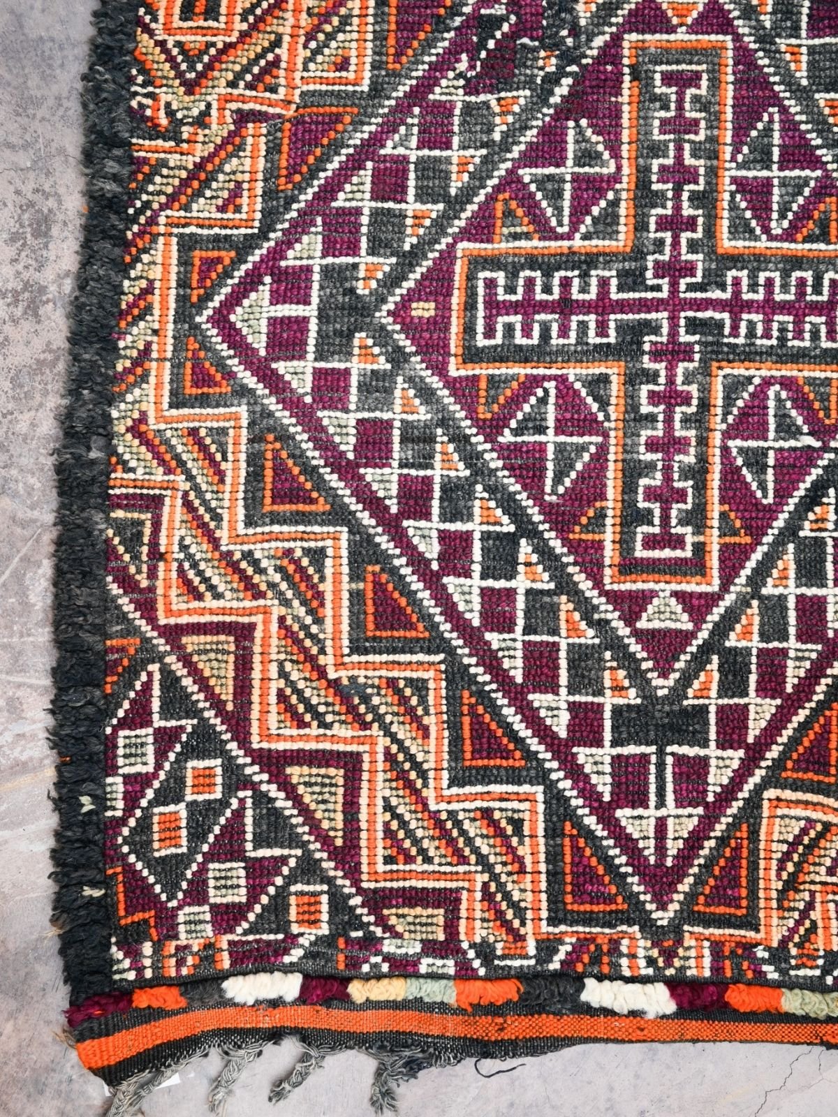 Vintage Moroccan Rug - Beni M'Guild Black 195x350cm