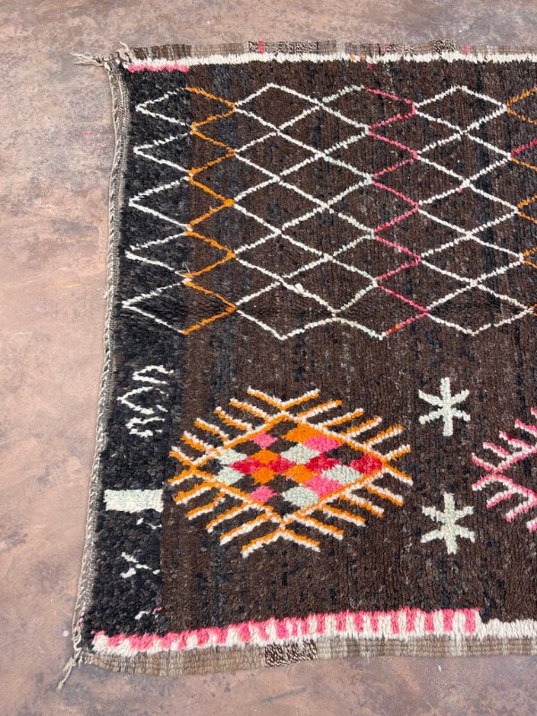 Vintage Taznakht Rug - Henna Black & Brown 146x287 - Nouvelle Nomad