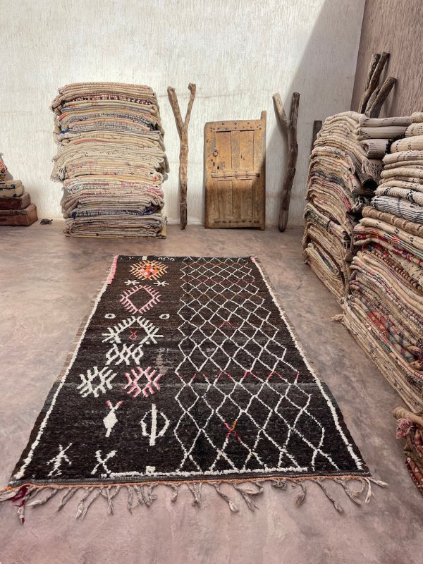 Vintage Taznakht Rug - Henna Black & Brown 146x287 - Nouvelle Nomad
