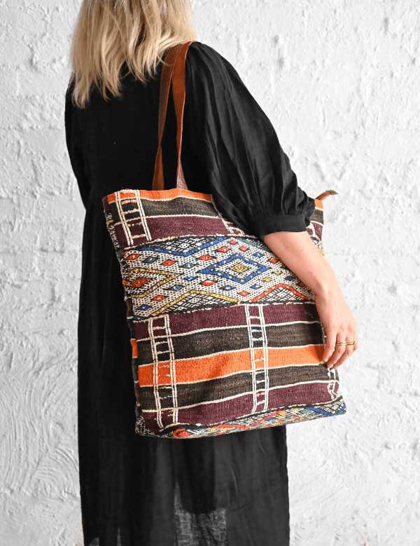 Vintage Kilim & Leather Tote Bag - Black Nouvelle Nomad